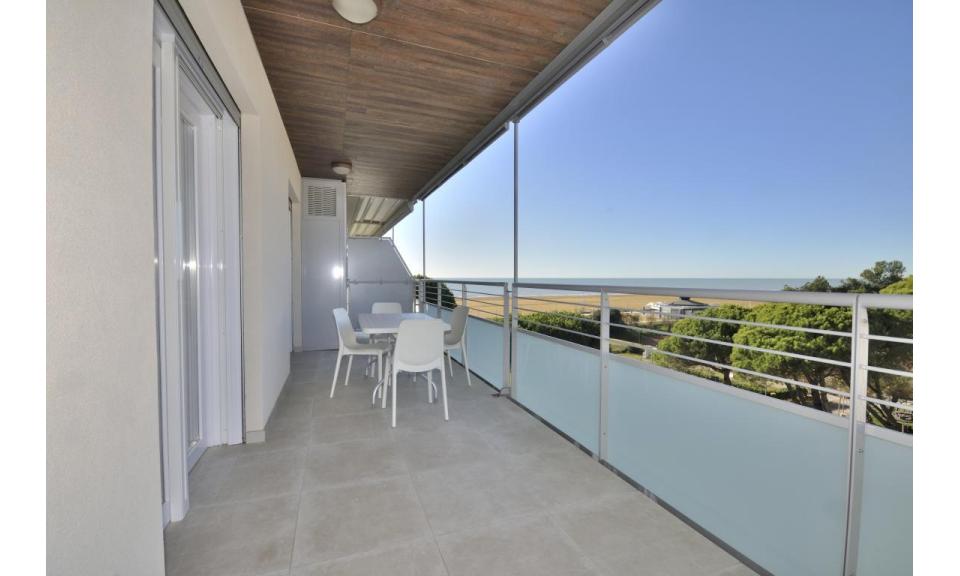 appartamenti RESIDENCE VIVALDI: A4 - da balcone vista mare frontale (esempio)